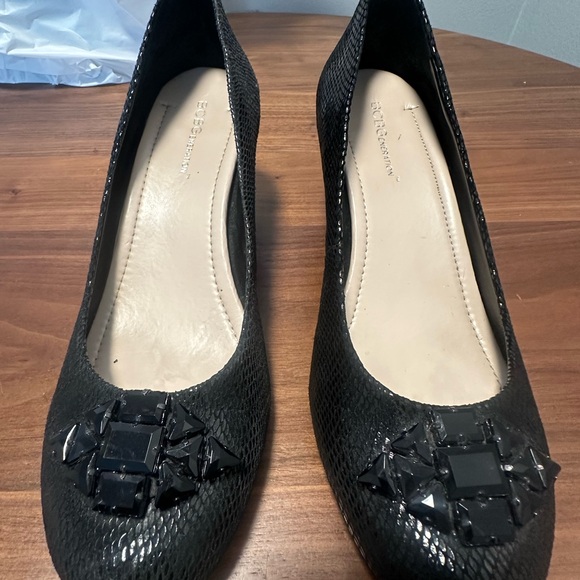 BCBG Generation Blk Wedges, Size 8.5, Jewel Detail - Picture 1 of 5